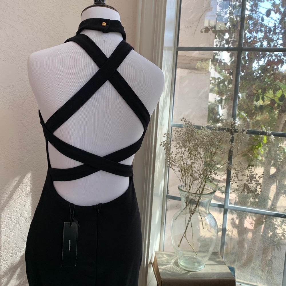 Lulus hex black bodycon crisscross backless dress